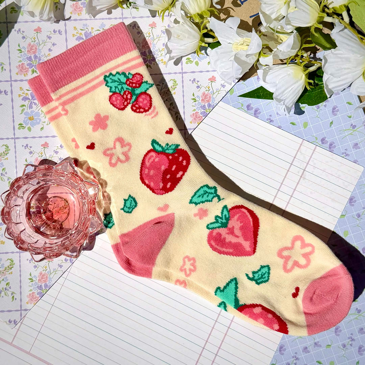 S.6 Strawberry Socks